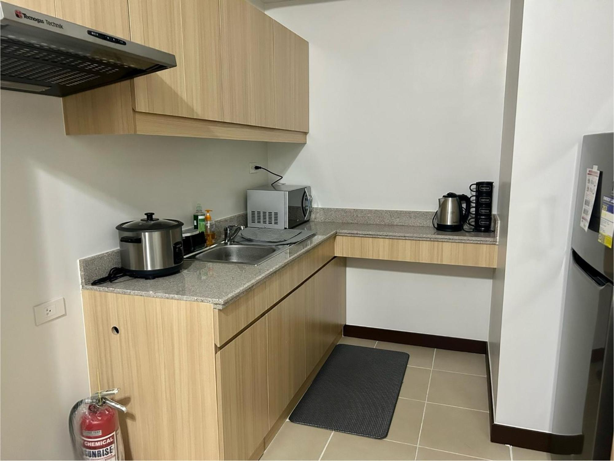 The Atherton Paranaque City Exterior foto
